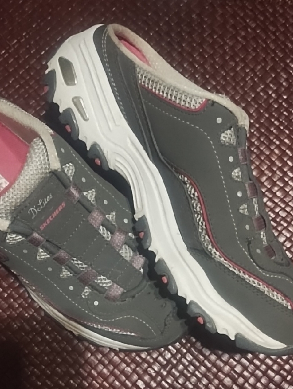 FLASH SALE Skechers S Sport Gray/Magenta/White/Silver Mules Leather Athletic